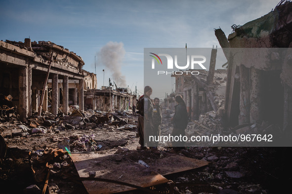 Kurdish Peshmerga soldiers on November 14, 2015 in Sinjar, Iraq. Kurdish forces, with the aid of months of U.S.-led coalition airstrikes, li...