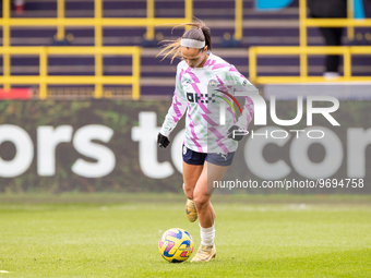 Kerstin Casparij #2 of Manchester City warms up  during the Barclays FA Women's Super League match between Manchester City and Tottenham Hot...