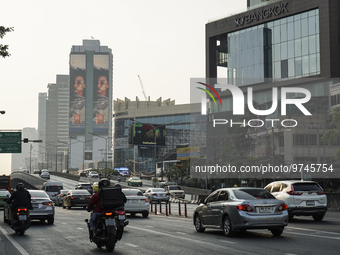 Heavy air pollution of fine particulate matter (PM2.5) shrouds a street in Bangkok, Thailand, 14 March 2023. Severe air pollution, mainly ca...