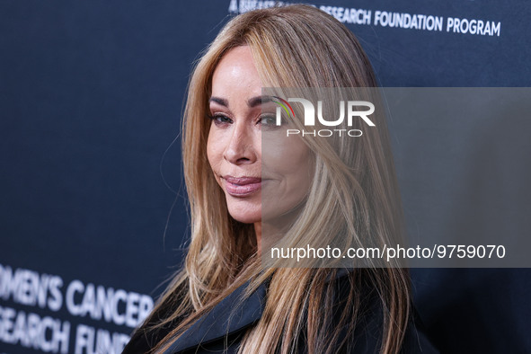 American television personality, author and interior designer Faye Resnick arrives at The Women's Cancer Research Fund's An Unforgettable Ev...