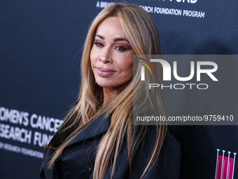 American television personality, author and interior designer Faye Resnick arrives at The Women's Cancer Research Fund's An Unforgettable Ev...