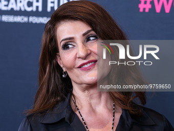 Canadian actress, director, producer and screenwriter Nia Vardalos arrives at The Women's Cancer Research Fund's An Unforgettable Evening Be...