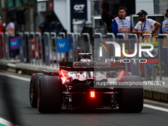 24 ZHOU Guanyu (chi), Alfa Romeo F1 Team Stake C43, action during the Formula 1 STC Saudi Arabian Grand Prix 2023, 2nd round of the 2023 For...