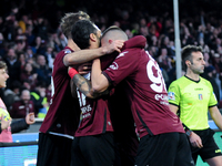 Lorenzo Pirola of US Salernitana celebrates after scoring first goal during the Serie A match between US Salernitana and Bologna FC at Stadi...