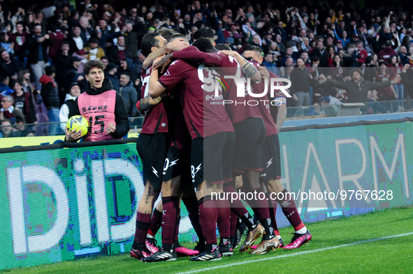 Lorenzo Pirola of US Salernitana celebrates after scoring first goal during the Serie A match between US Salernitana and Bologna FC at Stadi...