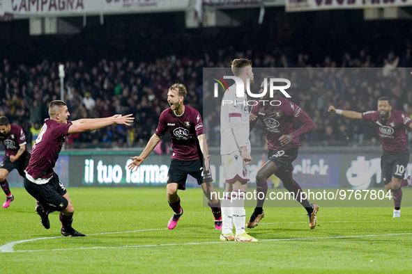 Boulaye Dia of US Salernitana celebrates after scoring second goal during the Serie A match between US Salernitana and Bologna FC at Stadio...