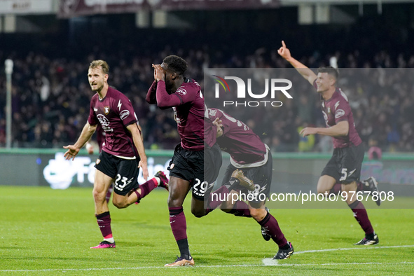 Boulaye Dia of US Salernitana celebrates after scoring second goal during the Serie A match between US Salernitana and Bologna FC at Stadio...