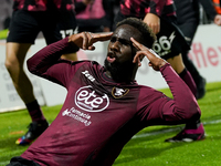 Boulaye Dia of US Salernitana celebrates after scoring second goal during the Serie A match between US Salernitana and Bologna FC at Stadio...