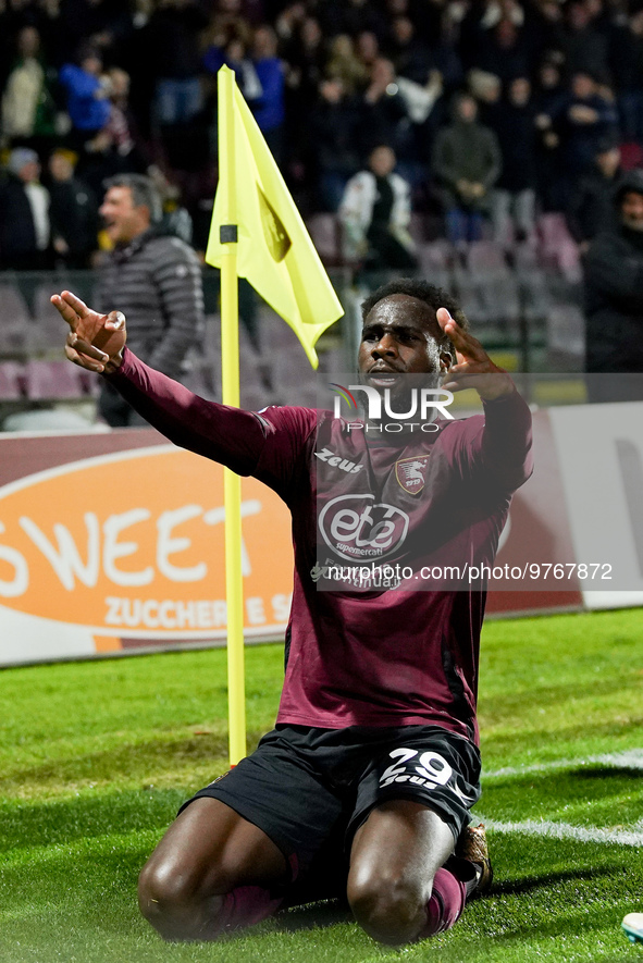 Boulaye Dia of US Salernitana celebrates after scoring second goal during the Serie A match between US Salernitana and Bologna FC at Stadio...