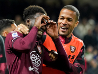 Boulaye Dia of US Salernitana celebrates after scoring second goal during the Serie A match between US Salernitana and Bologna FC at Stadio...