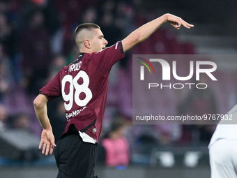 Lorenzo Pirola of US Salernitana celebrates after scoring first goal during the Serie A match between US Salernitana and Bologna FC at Stadi...