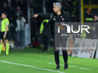 Paulo Sousa manager of US Salernitana gestures during the Serie A match between US Salernitana and Bologna FC at Stadio Arechi, Salerno, Ita...