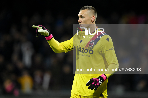 Lukasz Skorupski of Bologna FC gestures during the Serie A match between US Salernitana and Bologna FC at Stadio Arechi, Salerno, Italy on M...