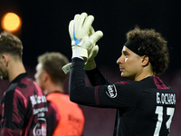 Guillermo Ochoa of US Salernitana greets the fans during the Serie A match between US Salernitana and Bologna FC at Stadio Arechi, Salerno,...