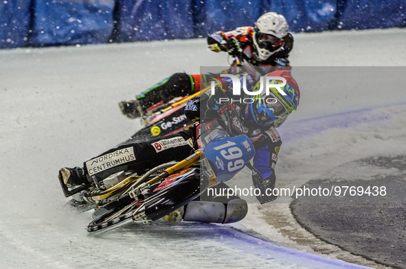 Martin Haarahiltunen (199) (Red) leads Markus Jell (82) (White) during the Ice Speedway Gladiators World Championship Final 1 at Max-Aicher-...