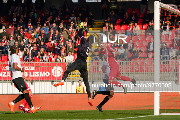 Marco Carnesecchi (#12 Cremonese) during AC Monza against US Cremonese, Serie A, at U-Power Stadium in Monza on March, 18th 2023. 