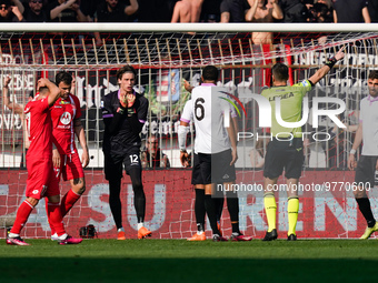 Marco Carnesecchi (#12 Cremonese) during AC Monza against US Cremonese, Serie A, at U-Power Stadium in Monza on March, 18th 2023. (